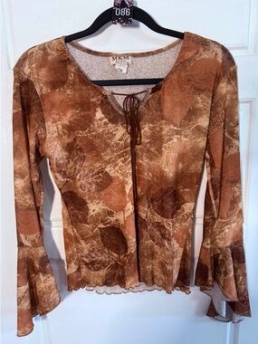 #86 Y2K awsomenesss! Whimsical bell sleeves, brown leaf print sheer top